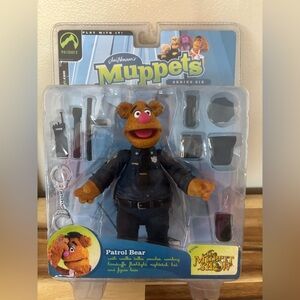 Palisades Muppets – Series 6 “Patrol Bear” (Fozzie Bear) Action Figure NEW  VTG